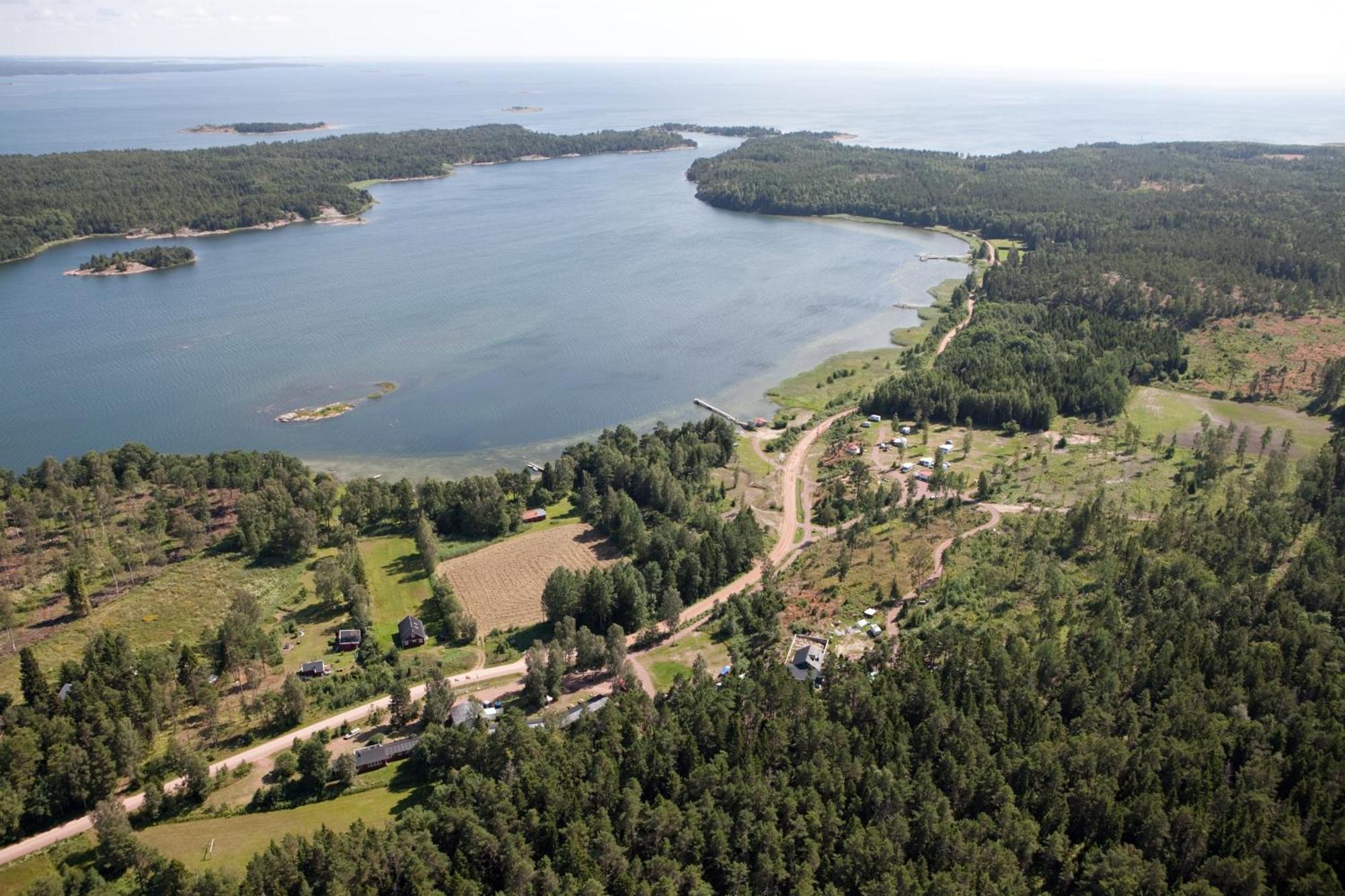 Soederhagen Camping Och Gaesthem Eckero Buitenkant foto